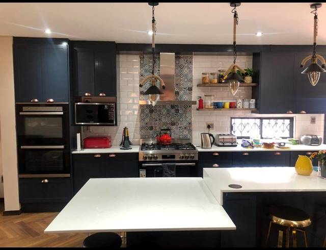 3 BEDROOM HOUSE FOR SALE IN LENASIA EXT 8